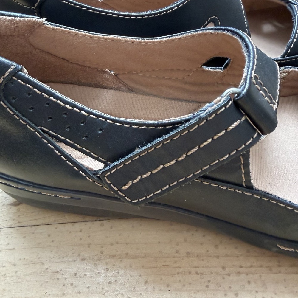 Clarks‎ Shoes Size 10 M Evianna Doyle T-Strap Mary Janes Black Leather Comfort - Picture 8 of 8